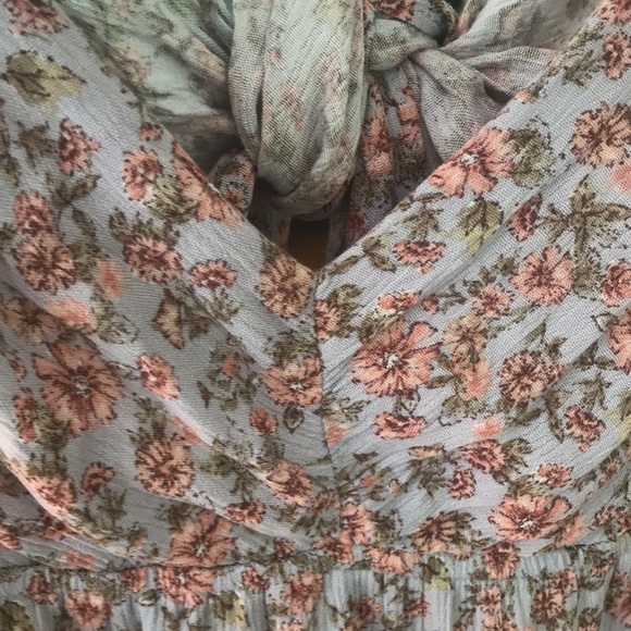 NWT Floral Tiered Backless Midi/Maxi Dress L boho summer floral romantic - Picture 9 of 11